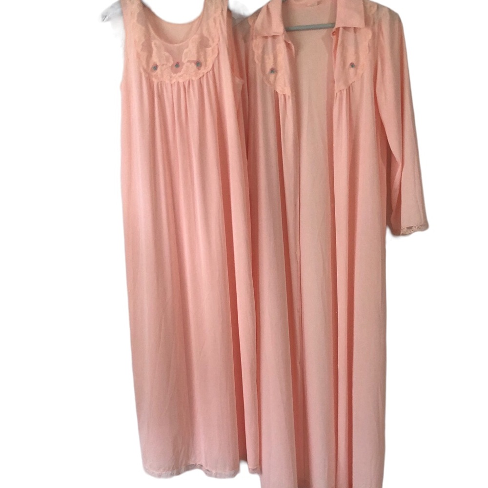 Vintage long sleeve nylon peach peignoir set 2 pc size M